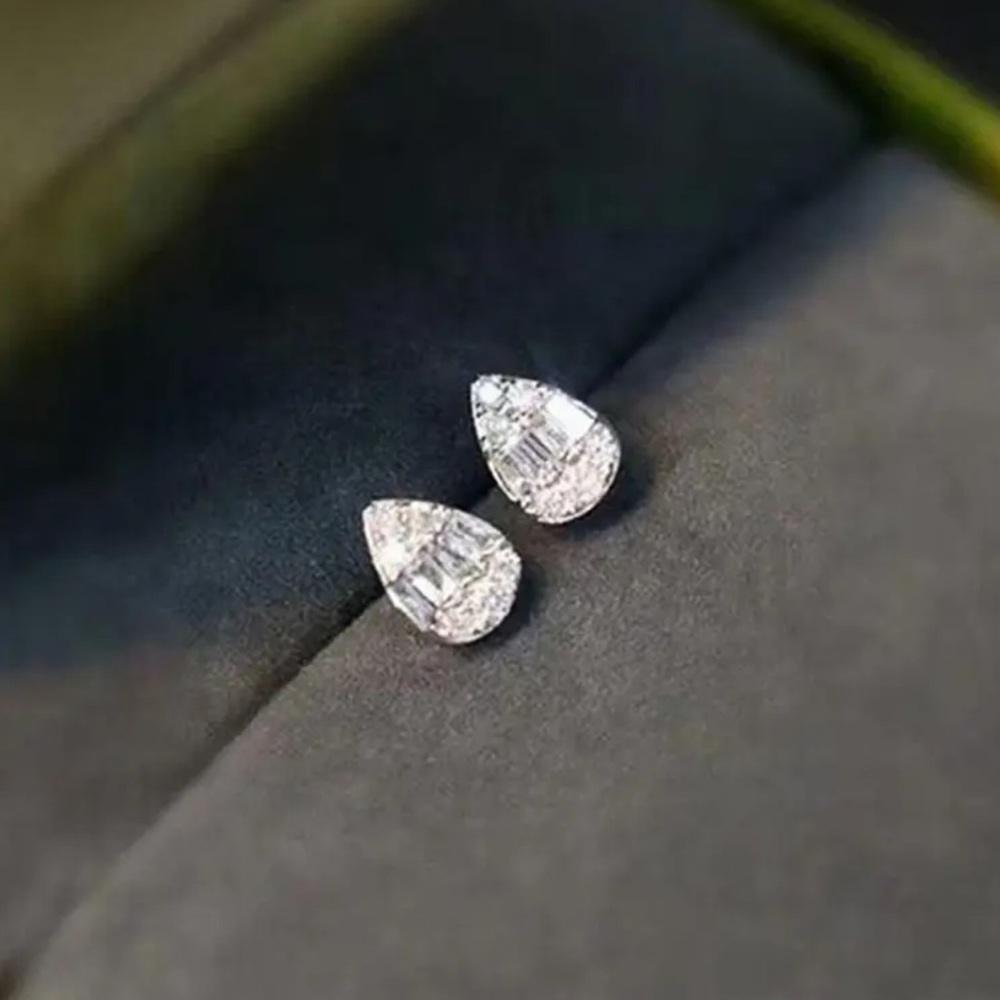 Teardrop Baguette Round Diamond Silver Stud Earrings NEW - Picture 2 of 5